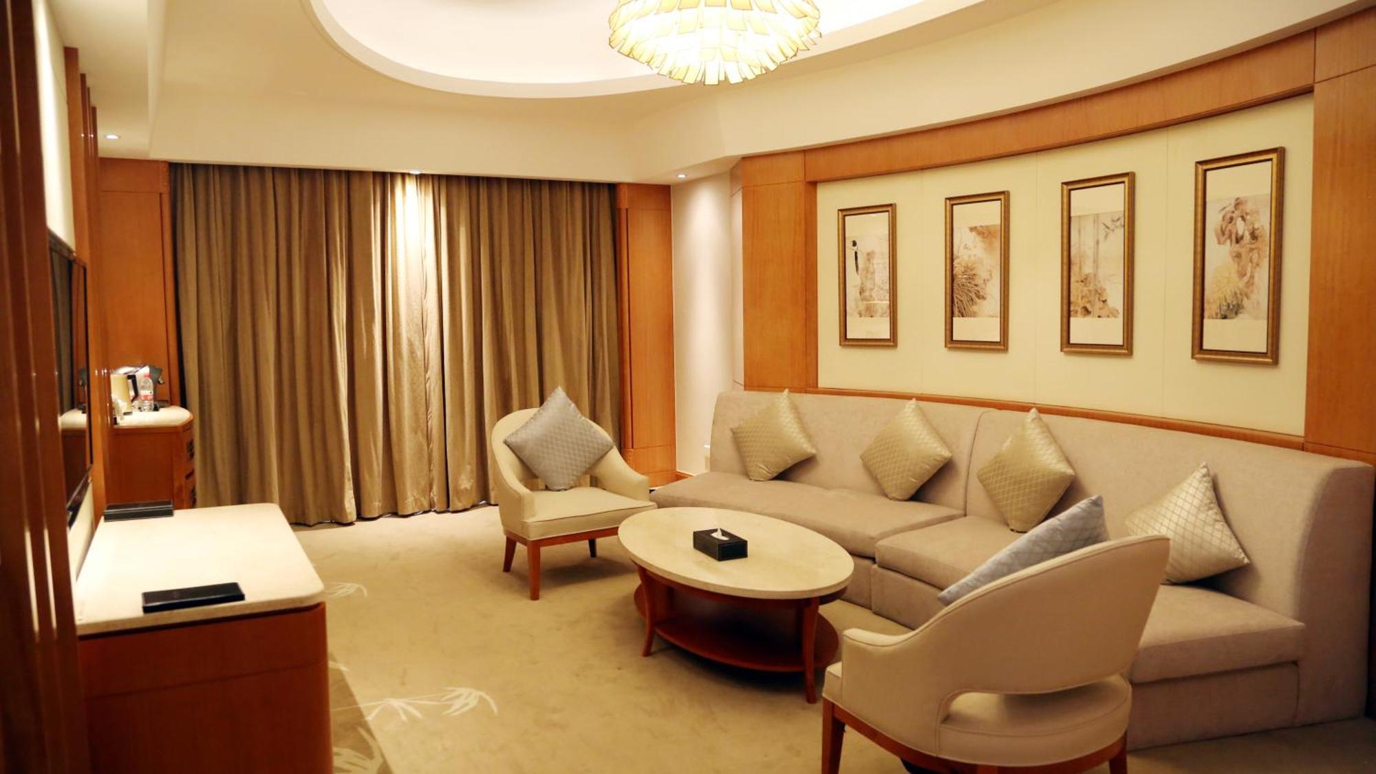 Huaguoshan Hotel เหลียนหยุนกั่ง ภายนอก รูปภาพ