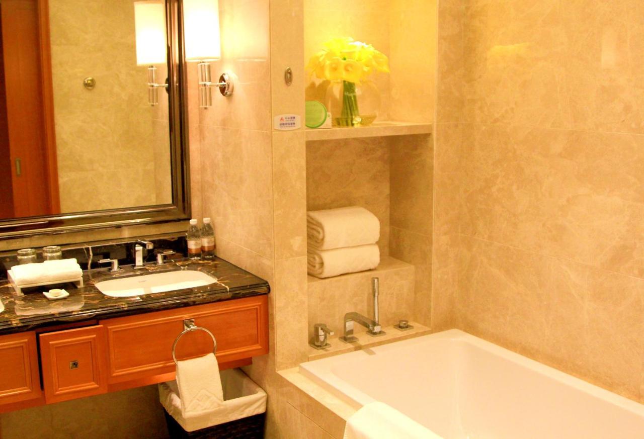 Huaguoshan Hotel เหลียนหยุนกั่ง ภายนอก รูปภาพ